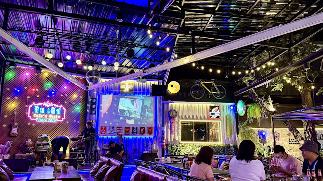 อินเลิฟคาเฟ่ & มิวสิค - ขอนแก่น - การบริการอาหารและที่พัก