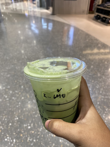 Puff Stick : Phuket Old Town - การบริการอาหารและที่พัก