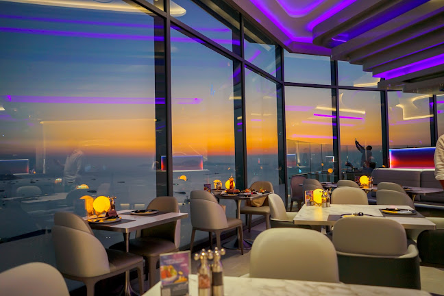 Sola Luna Rooftop Restaurant