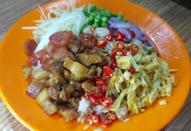 Comentarii opinii despre ร้านข้าวน้องเครส