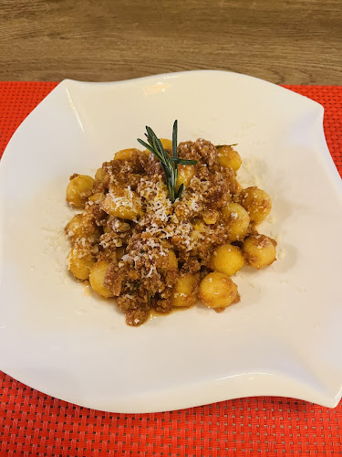 Pratumnak, 338/346 Nongprue, อำเภอบางละมุง ชลบุรี 20150