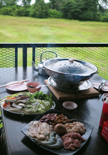 Opinii despre คอนโดหมูกระทะ în อำเภอเมืองตรัง - การบริการอาหารและที่พัก