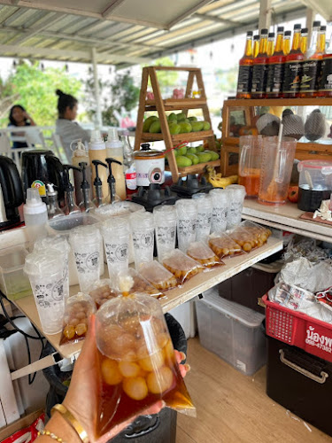 ชาตาโต ภูเก็ต1 ใกล้ๆสี่แยกโรงเรียนสตรีภูเก็ต