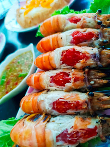 ป.เปิ้ล กุ้งเผาพัทยา(กุ้งหัวไข่แก้วคัด) - การบริการอาหารและที่พัก