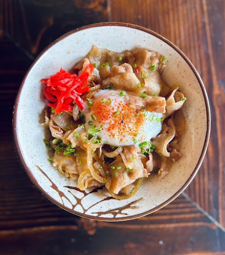 Nihon noshery - การบริการอาหารและที่พัก