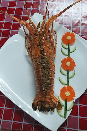 Audy Restaurant - การบริการอาหารและที่พัก