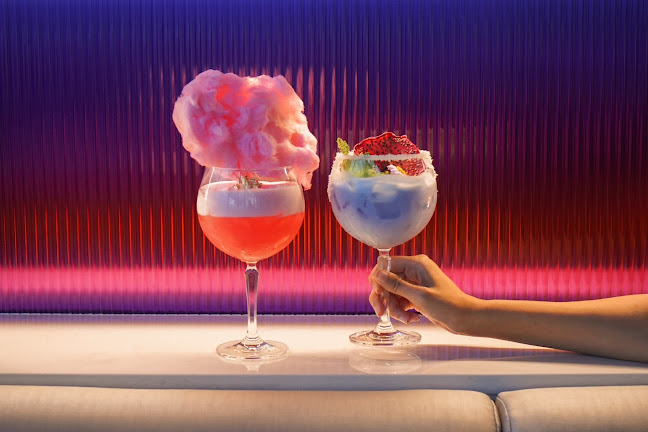 Opinii despre Sola Luna Rooftop Restaurant în อำเภอบางละมุง - การบริการอาหารและที่พัก