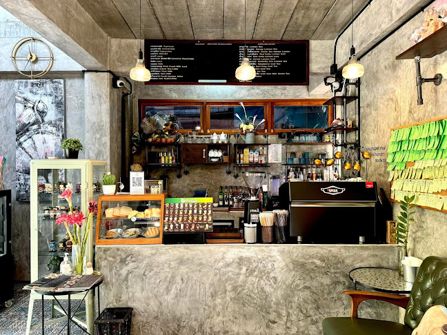 บ้านคุณตาลอฟท์คาเฟ่ @แหลมฉบัง