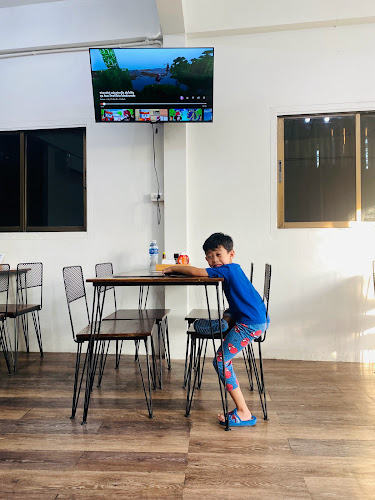 Comentarii opinii despre STEAK​ LAMOR​