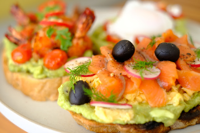 Opinii despre Beach Bites Patong în อำเภอกะทู้ - การบริการอาหารและที่พัก