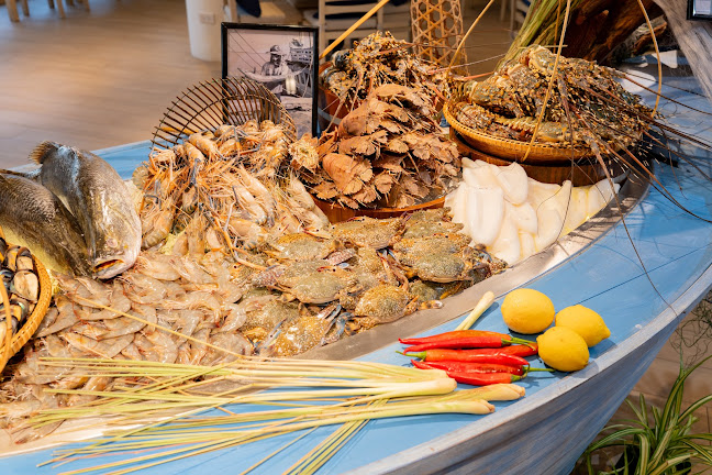 Ocean Rhyme - Thai Seafood Restaurant & Bar - การบริการอาหารและที่พัก