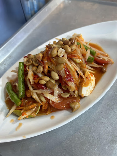 74 ถ. พระบารมี ตำบลป่าตอง อำเภอกะทู้ ภูเก็ต 83150