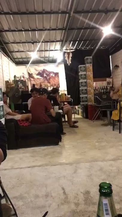 HEE BAR บาร์ลับสงขลา