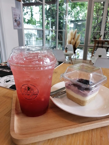 35 ถ. ไผ่เตยใต้ ตำบลห้วยจรเข้ อำเภอเมืองนครปฐม นครปฐม 73000