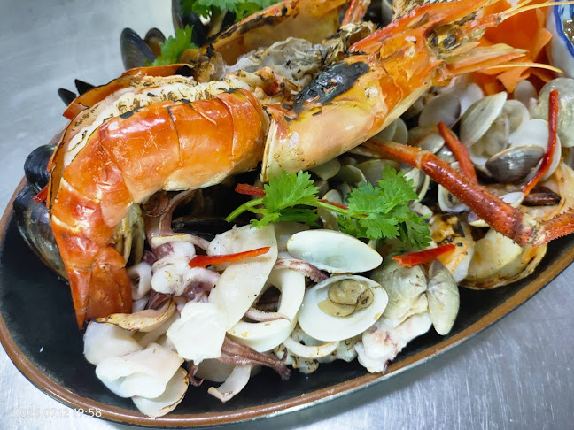 La Clásica Pattaya - การบริการอาหารและที่พัก