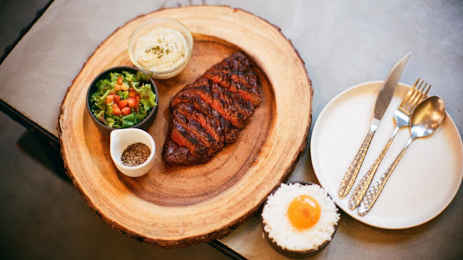 Opinii despre Meats and Beans | Steakhouse & Bar în อำเภอหาดใหญ่ - การบริการอาหารและที่พัก