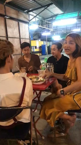 Comentarii opinii despre HEE BAR บาร์ลับสงขลา