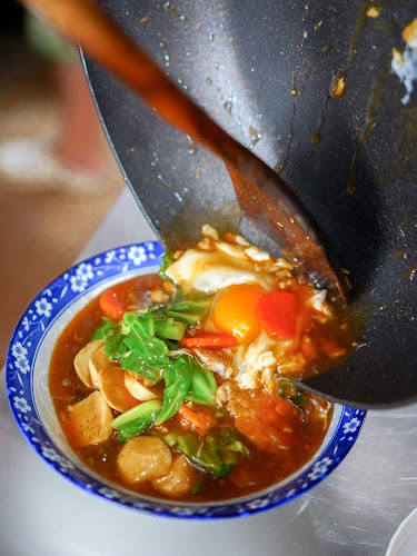 แม่กินรีเกี้ยนทอดภูเก็ต - อำเภอเมืองภูเก็ต