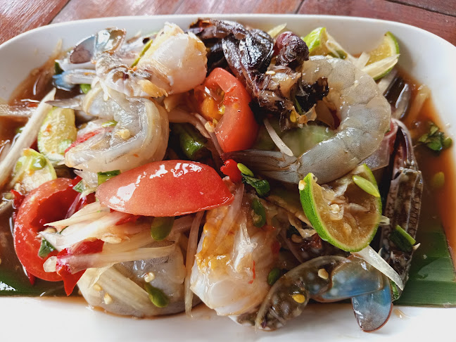 Comentarii opinii despre สหายแซ่บ ลาบสกล