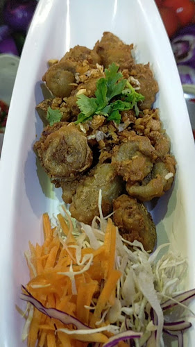 ไผ่ตง ข้าวต้มยันหว่าง - Paitong Restaurant - การบริการอาหารและที่พัก