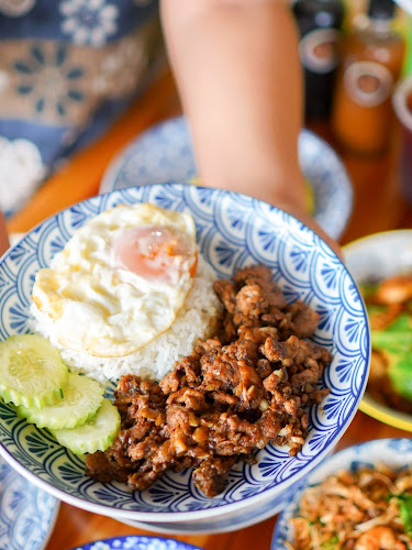 แม่กินรีเกี้ยนทอดภูเก็ต - อำเภอเมืองภูเก็ต