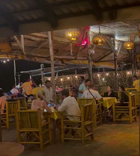 หาดบางเทา 323/16 ตำบลเชิงทะเล อำเภอถลาง ภูเก็ต 83110