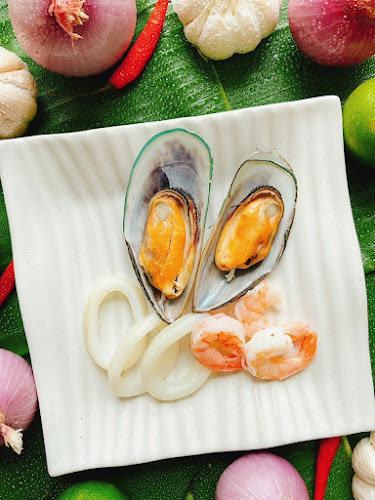 Opinii despre ร้านอาหาร ข้าวซอย รุ่งเรือง în อำเภอธัญบุรี - การบริการอาหารและที่พัก