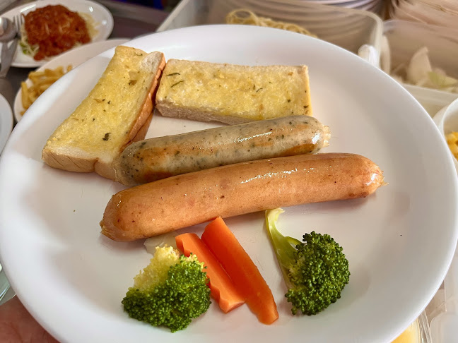 438 ถ. เจริญสุข ตำบล ในเมือง อำเภอเมืองกำแพงเพชร กำแพงเพชร 62000