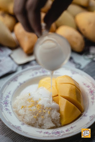 ข้าวเหนียวมะม่วง เจริญพร2 - การบริการอาหารและที่พัก