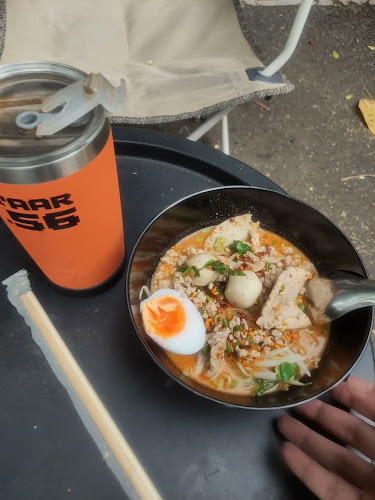 Opinii despre ก๋วยเตี๋ยวต้มยำเข้าเส้น - Khaozen noodles în อำเภอบางละมุง - การบริการอาหารและที่พัก