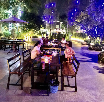 ร้านอาหาร อิ่มเอม @ป่าหล่าย