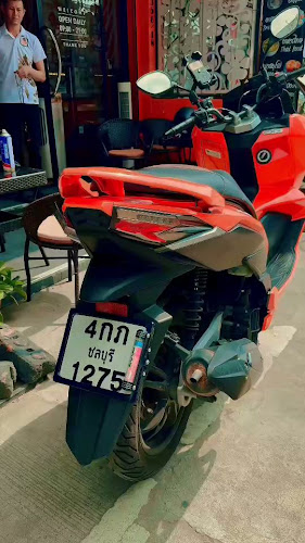 Comentarii opinii despre Boonkanjana cafe and motorbike rental