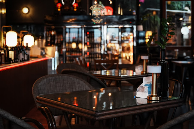 Meats and Beans | Steakhouse & Bar - อำเภอหาดใหญ่