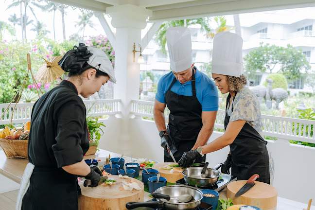 Ocean Rhyme - Thai Seafood Restaurant & Bar - การบริการอาหารและที่พัก