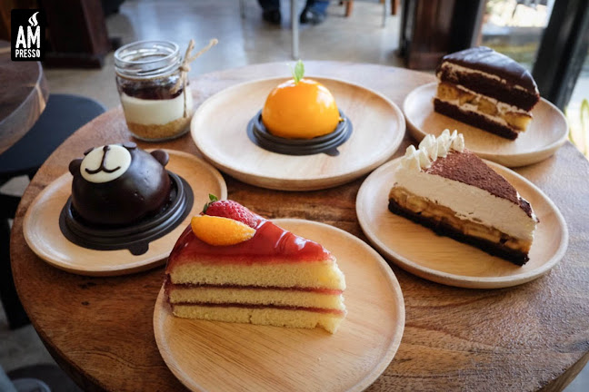 AMPRESSO - การบริการอาหารและที่พัก