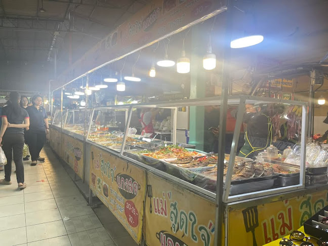 Opinii despre ร้านแม่สุดใจแกงสด สาขาตลาดหัวรถไฟ în เมือง - การบริการอาหารและที่พัก