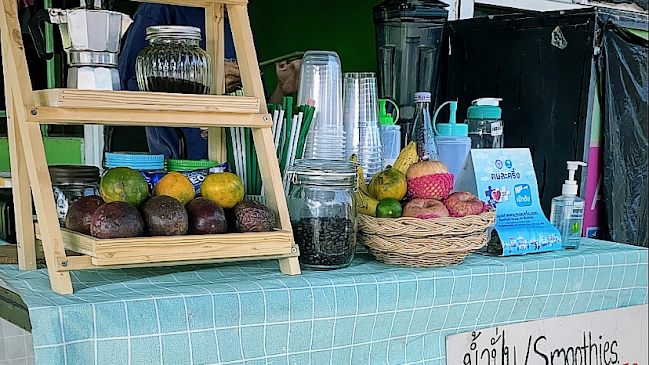 กินน้ำ Kin Nam - การบริการอาหารและที่พัก