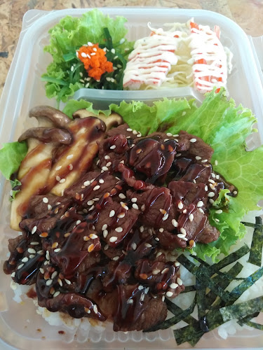 ซูชิคำโตฮาลาลและอาหารญี่ปุ่น ราไวย์,ภูเก็ต - การบริการอาหารและที่พัก