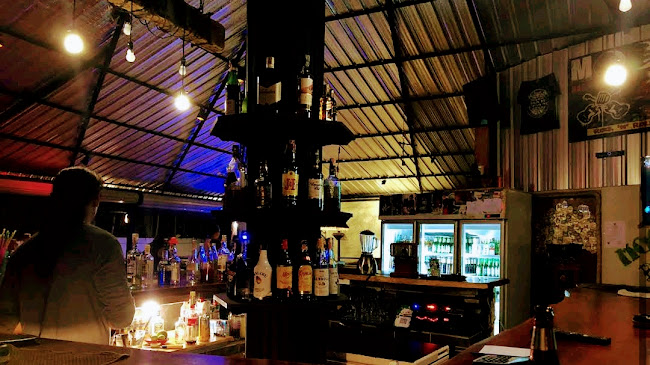 MoonRockBar Kamala Beach