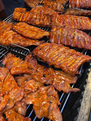 Opinii despre Pom BBQ pork ribs în อำเภอเมืองภูเก็ต - การบริการอาหารและที่พัก