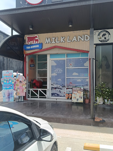 Thai-Denmark MILK LAND Bang Bua Thong