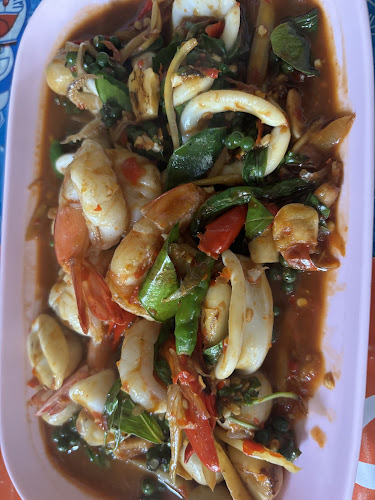 Opinii despre ครัวพี่น้องกลางซอย în เมือง - การบริการอาหารและที่พัก