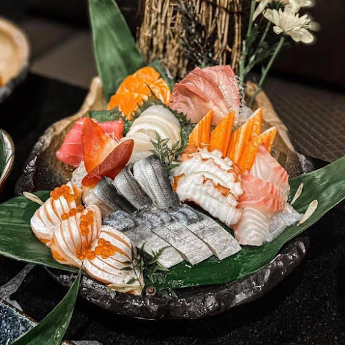 โชกุน ยากินิกุ - การบริการอาหารและที่พัก