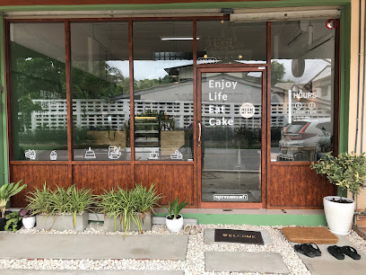 ROOM MADE by Nanphat