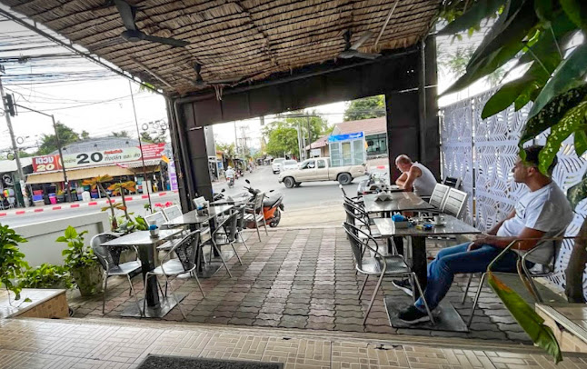 La Fabrique French Bakery Chaweng - การบริการอาหารและที่พัก