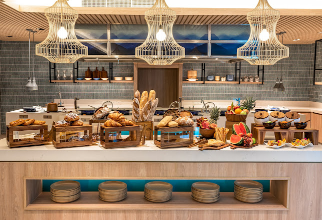 Opinii despre The Garden Grille & Bar în อำเภอถลาง - การบริการอาหารและที่พัก