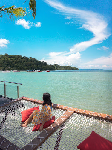 Sealay Sea Space - การบริการอาหารและที่พัก