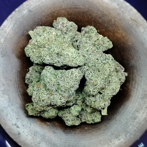 Opinii despre ทรัพย์เพิ่มพูน420 World of Cannabisและร้านขายของชำ în เมือง - การบริการอาหารและที่พัก