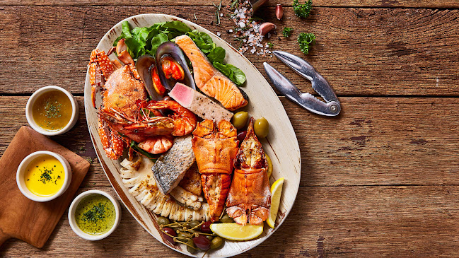 99 ถนน กะตะ ตำบล กะรน อำเภอเมืองภูเก็ต ภูเก็ต 83100