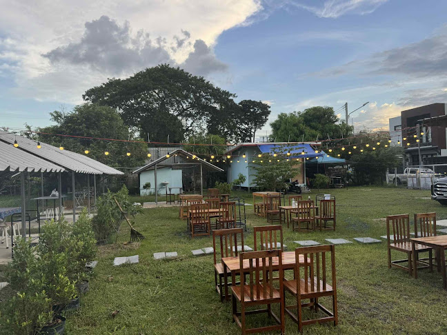 ร้านลาบอุบล,เนื้อ,เป็ด,หมู,ปลา